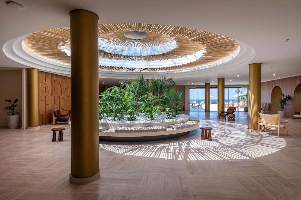Aulus Chania All-Inclusive Resort, Curio Collection by Hilton - Adults Only — Hotel building in Chania