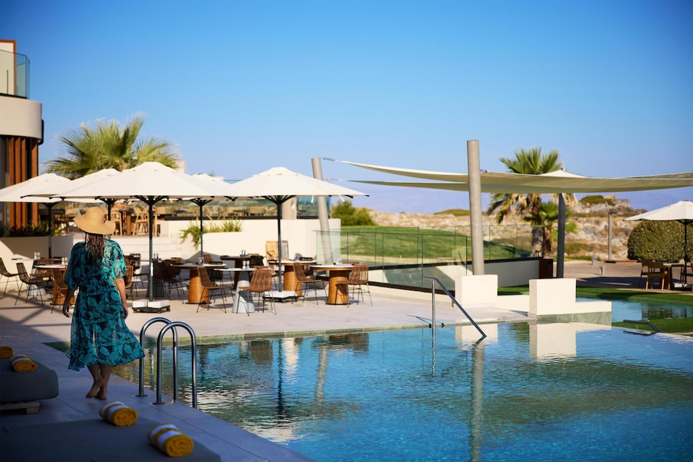 Aulus Chania All-Inclusive Resort, Curio Collection by Hilton - Adults Only — Restaurant & bars in Chania