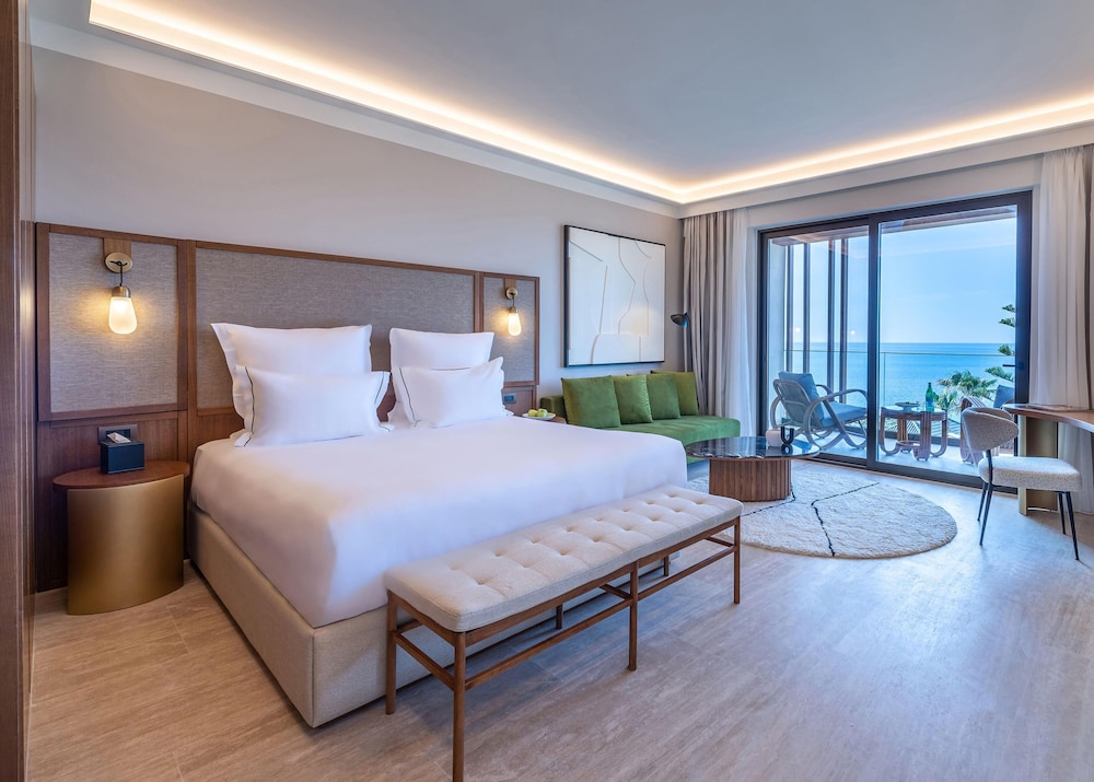 Aulus Chania All-Inclusive Resort, Curio Collection by Hilton - Adults Only — Hotel rooms in Chania