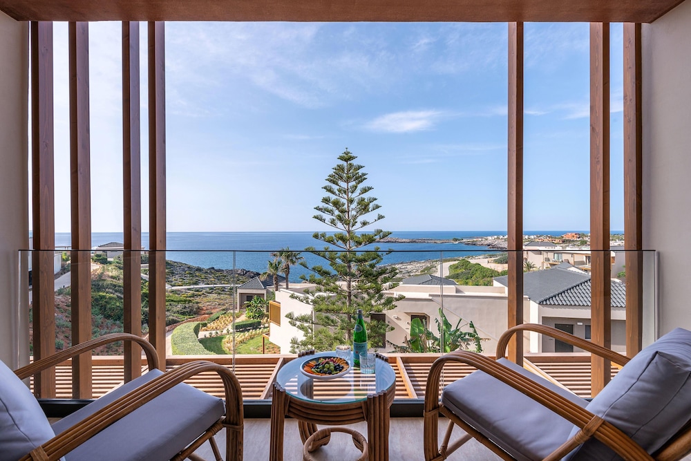 Aulus Chania All-Inclusive Resort, Curio Collection by Hilton - Adults Only — Hotel rooms in Chania