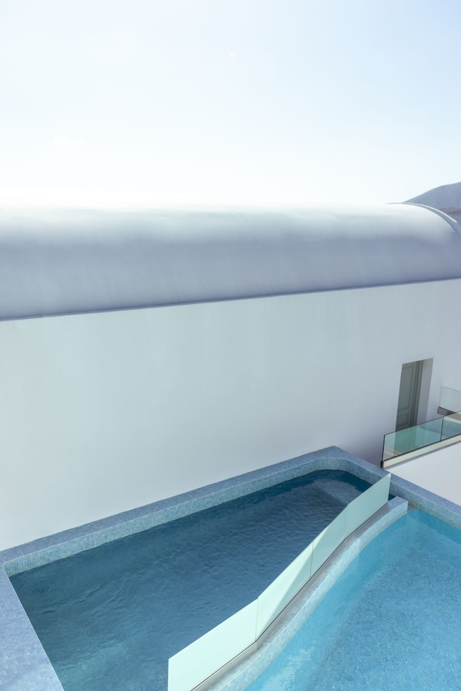 Astro Palace Hotel & Spa — Swimming pool in Karterados, South Aegean