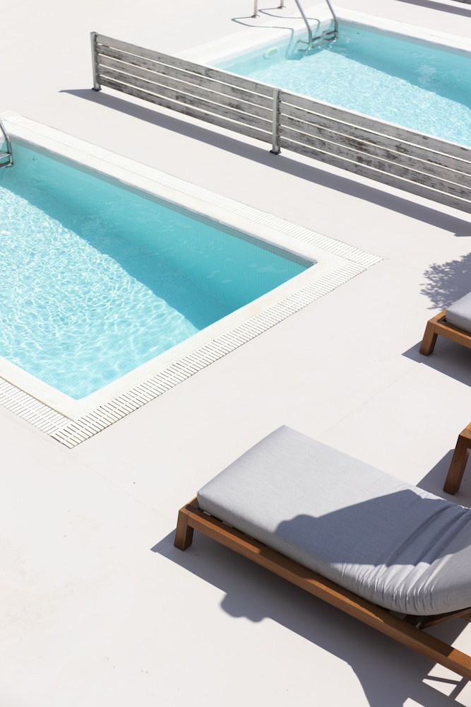 Astro Palace Hotel & Spa — Swimming pool in Karterados, South Aegean
