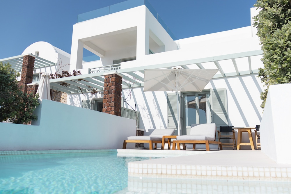 Astro Palace Hotel & Spa — Swimming pool in Karterados, South Aegean