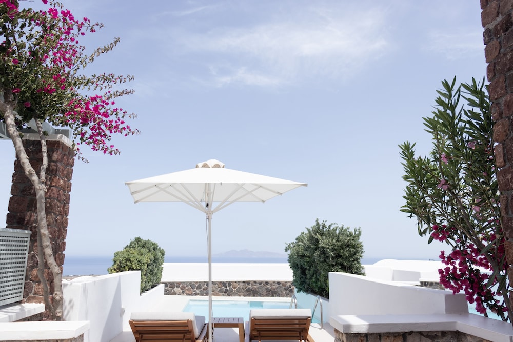 Astro Palace Hotel & Spa — Swimming pool in Karterados, South Aegean