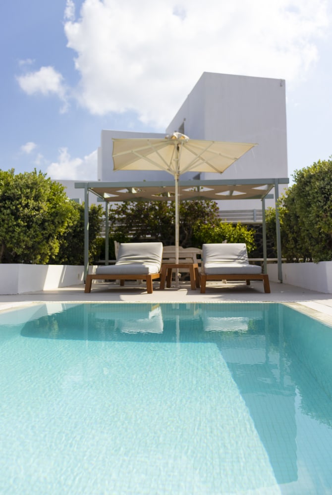 Astro Palace Hotel & Spa — Swimming pool in Karterados, South Aegean