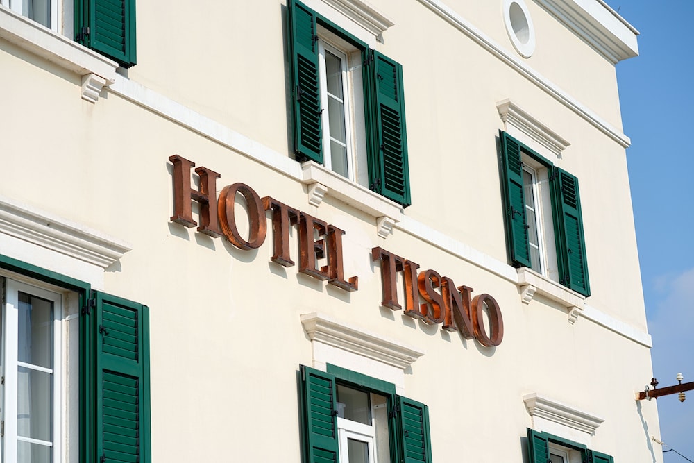 Heritage Hotel Tisno — Hotel building in Tisno, Šibenik-Knin