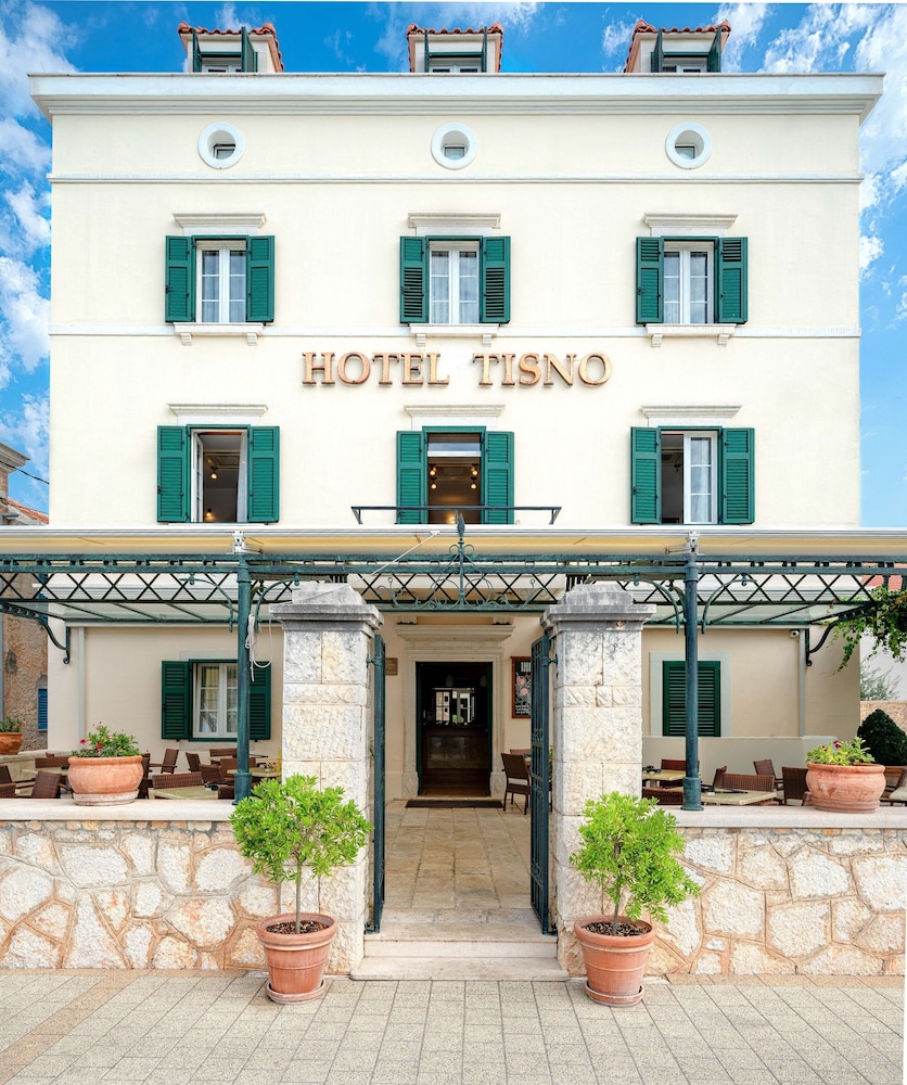 Heritage Hotel Tisno — Hotel building in Tisno, Šibenik-Knin