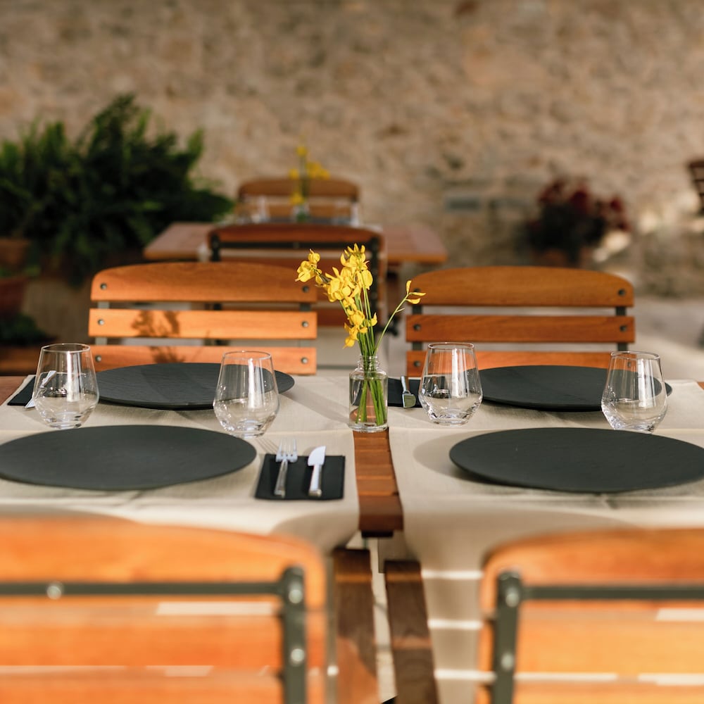 Heritage Hotel Tisno — Restaurant & bars in Tisno, Šibenik-Knin