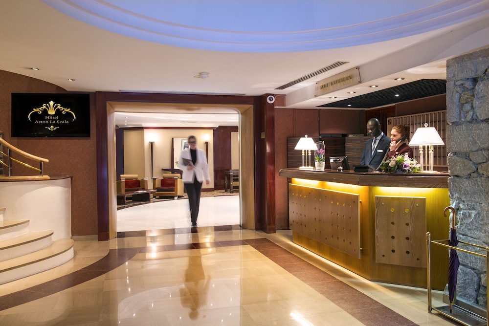 Hôtel Aston La Scala — Hotel building in Nice, Provence-Alpes-Cote d'Azur