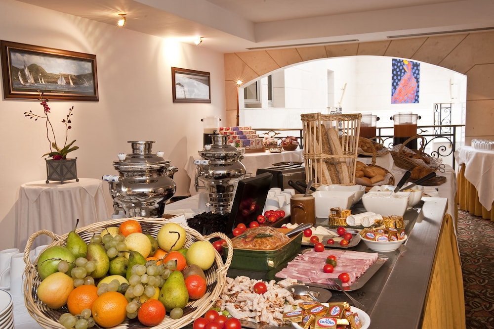 Hôtel Aston La Scala — Restaurant & bars in Nice, Provence-Alpes-Cote d'Azur