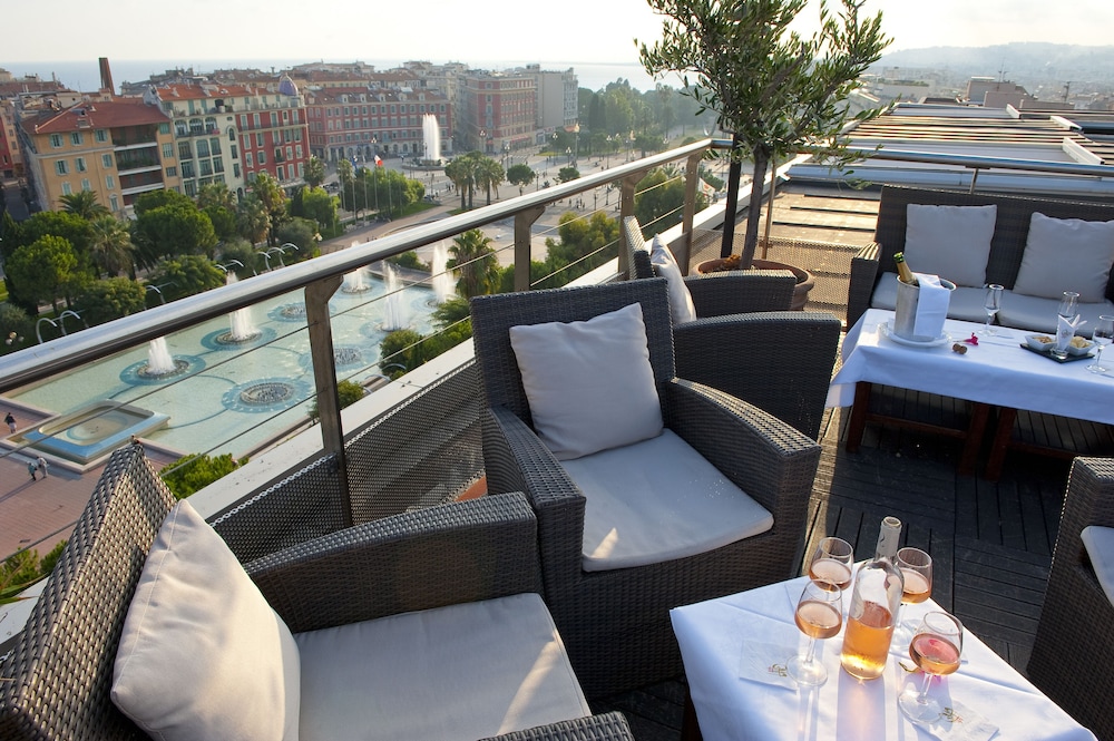 Hôtel Aston La Scala — Restaurant & bars in Nice, Provence-Alpes-Cote d'Azur