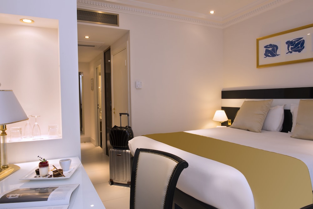 Hôtel Aston La Scala — Hotel rooms in Nice, Provence-Alpes-Cote d'Azur