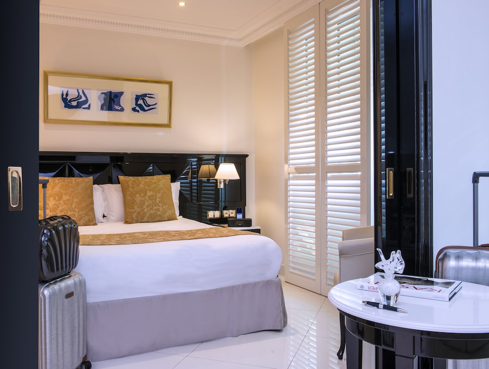 Hôtel Aston La Scala — Hotel rooms in Nice, Provence-Alpes-Cote d'Azur