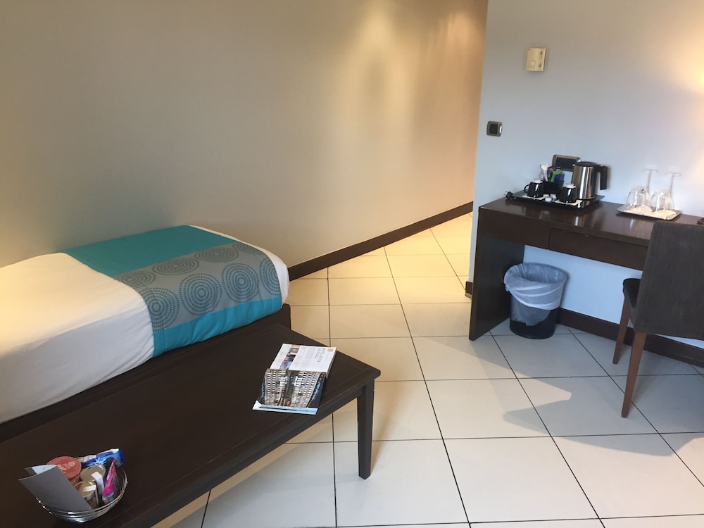 Hôtel Aston La Scala — Hotel rooms in Nice, Provence-Alpes-Cote d'Azur