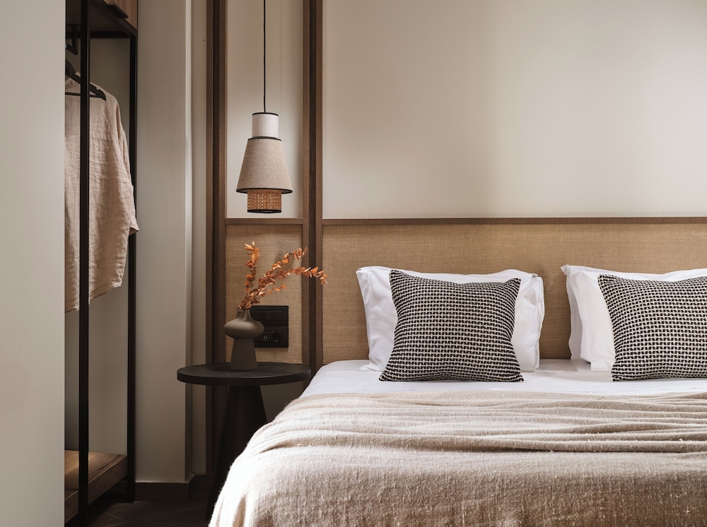 Cactus Hotel — Hotel rooms in Laganas, Ionian Islands