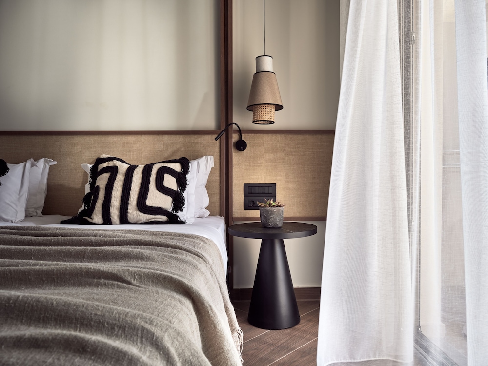 Cactus Hotel — Hotel rooms in Laganas, Ionian Islands