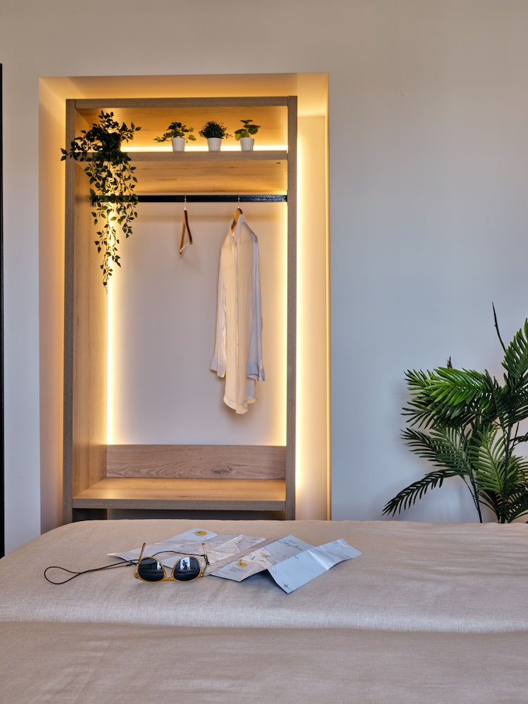 Cactus Hotel — Hotel rooms in Laganas, Ionian Islands