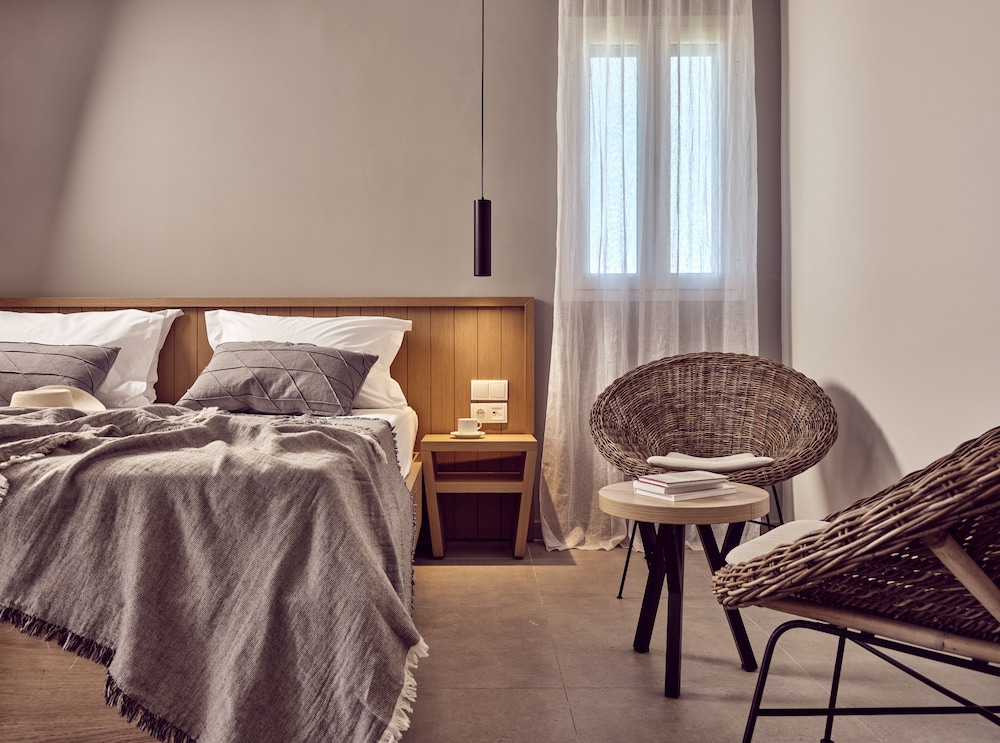Cactus Hotel — Hotel rooms in Laganas, Ionian Islands