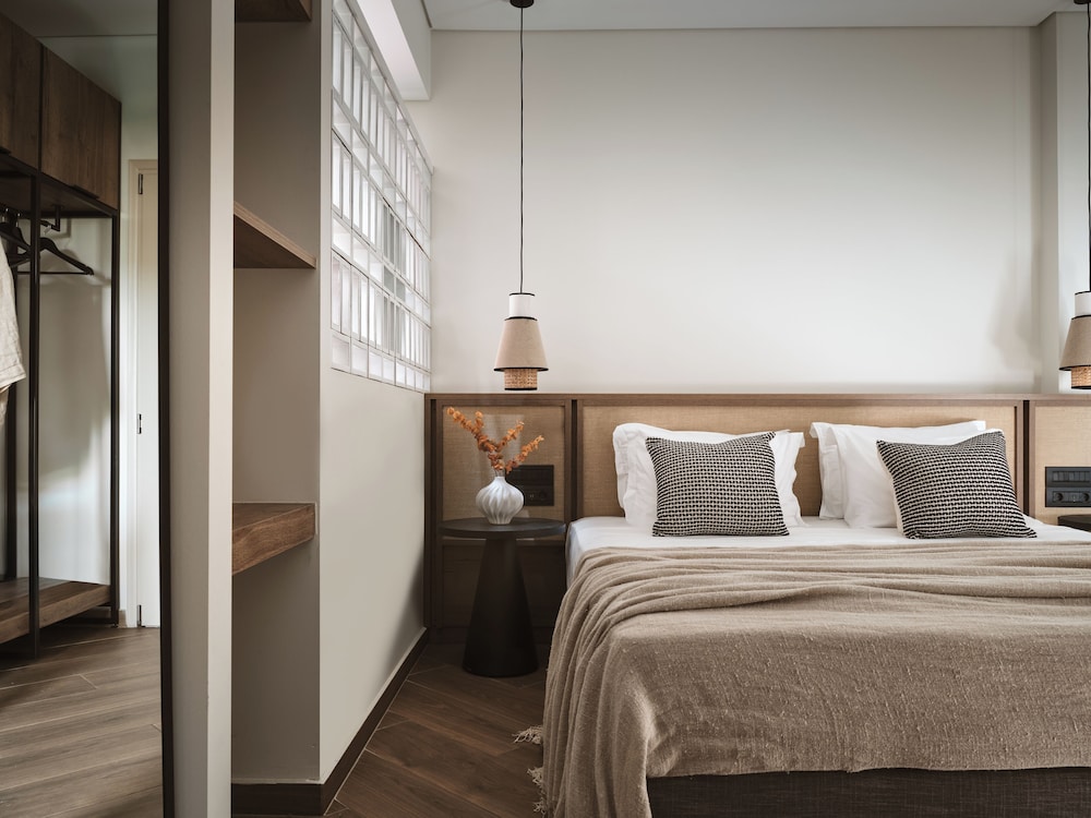 Cactus Hotel — Hotel rooms in Laganas, Ionian Islands