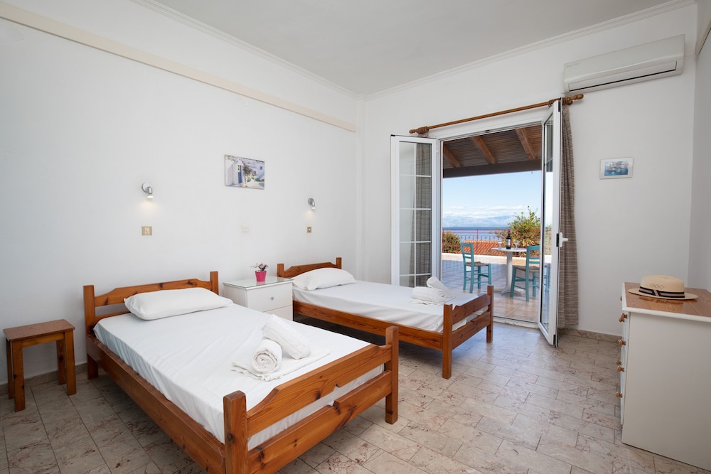 Island Beach Resort - Adults Only — Hotel rooms in Lefkimmi (Corfu), Ionian Islands