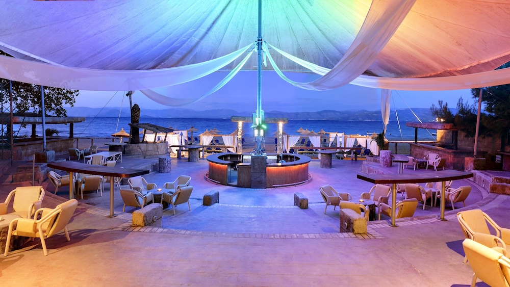 Island Beach Resort - Adults Only — Restaurant & bars in Lefkimmi (Corfu), Ionian Islands