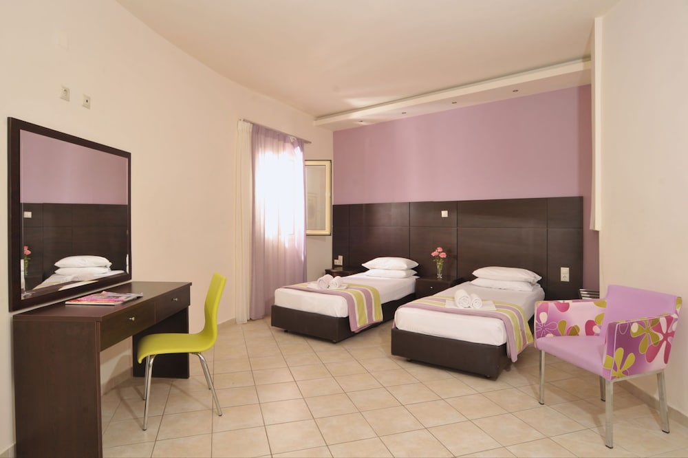Island Beach Resort - Adults Only — Hotel rooms in Lefkimmi (Corfu), Ionian Islands