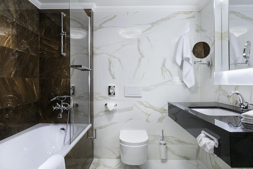 Cosmopolitan Hotel Prague — Hotel rooms in Prague, Prague