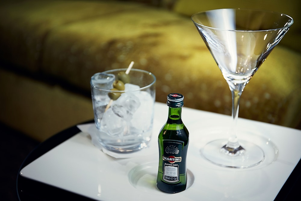 Cosmopolitan Hotel Prague — Restaurant & bars in Prague, Prague