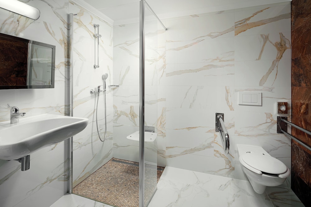 Cosmopolitan Hotel Prague — Hotel rooms in Prague, Prague