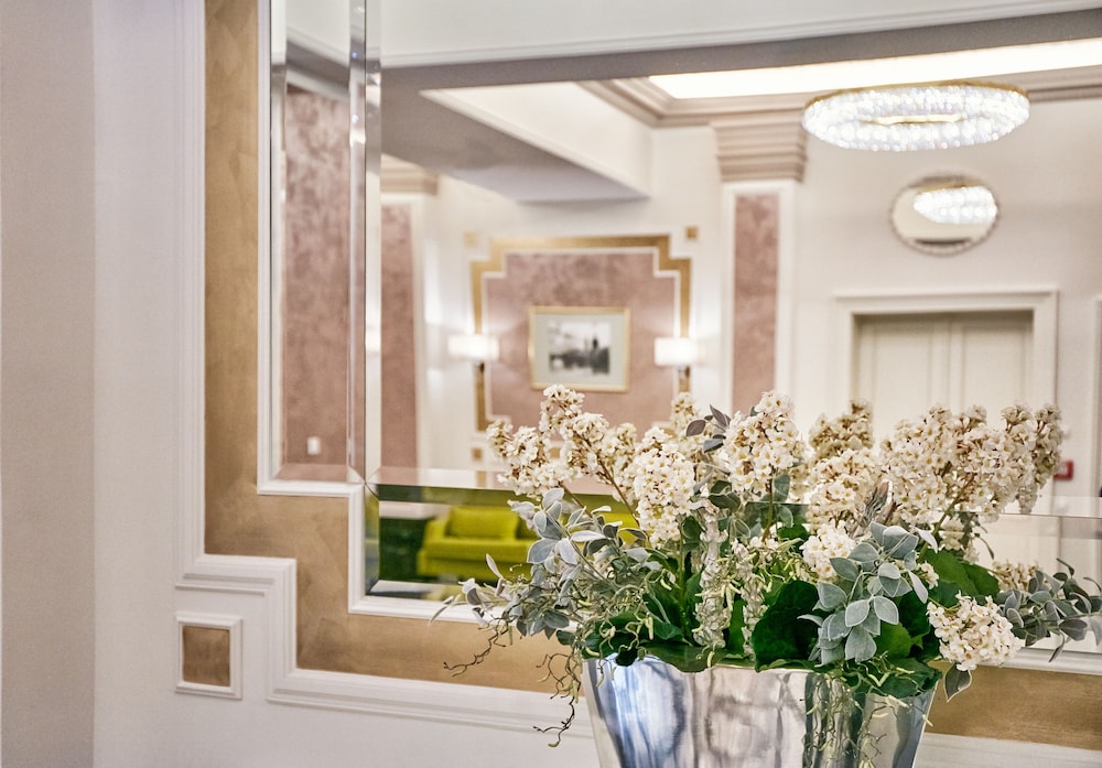 Cosmopolitan Hotel Prague — Hotel building in Prague, Prague