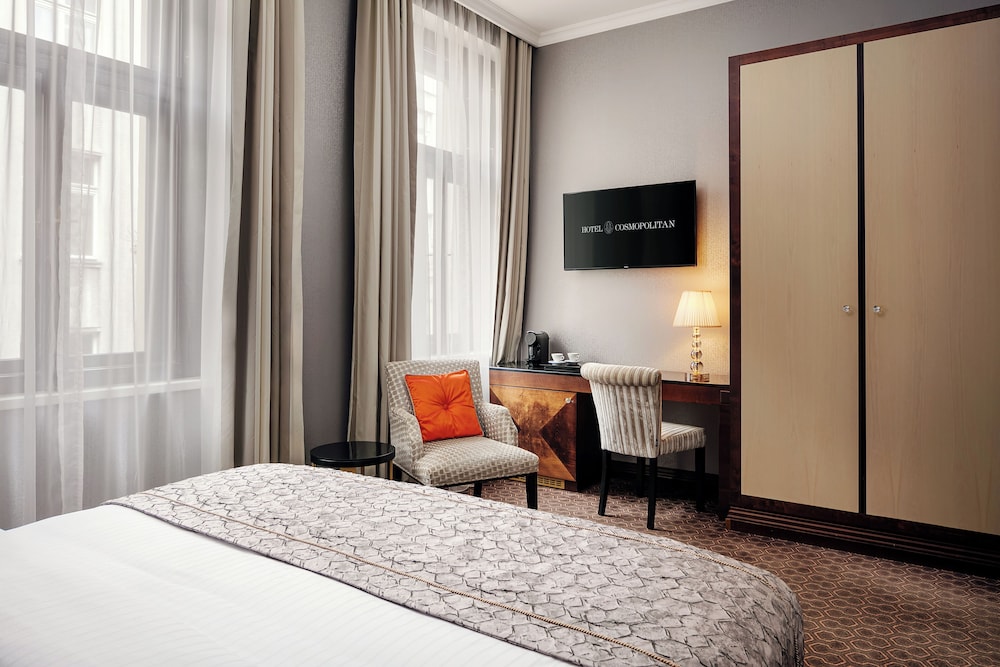 Cosmopolitan Hotel Prague — Hotel rooms in Prague, Prague