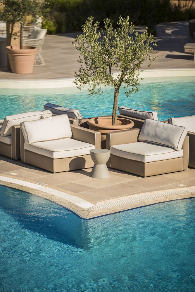 Thalassa Boutique Hotel - Adults Only — Swimming pool in Lassi, Ionian Islands
