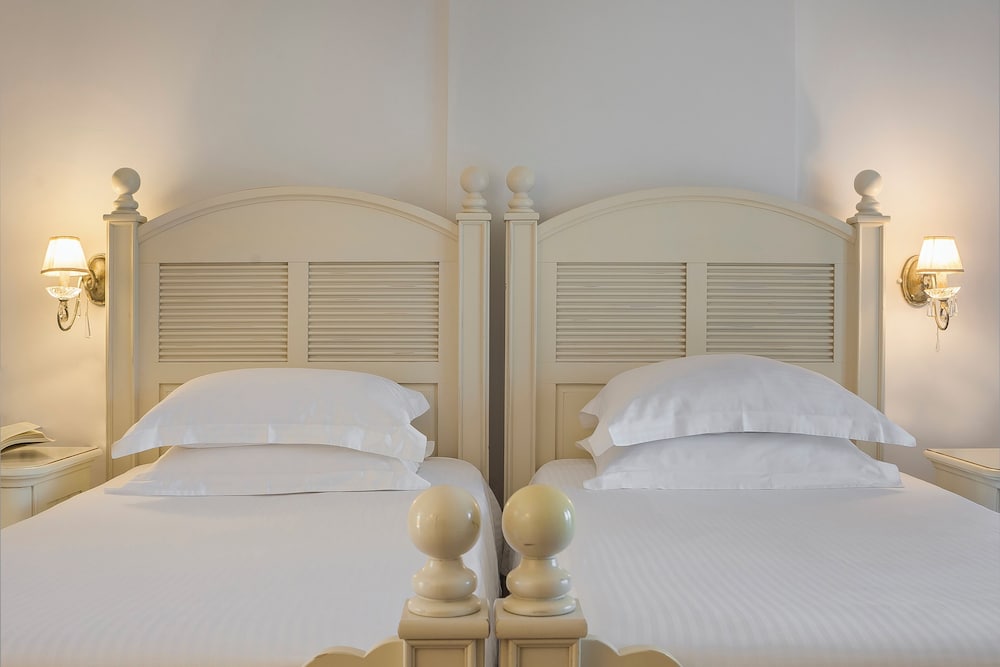 Thalassa Boutique Hotel - Adults Only — Hotel rooms in Lassi, Ionian Islands