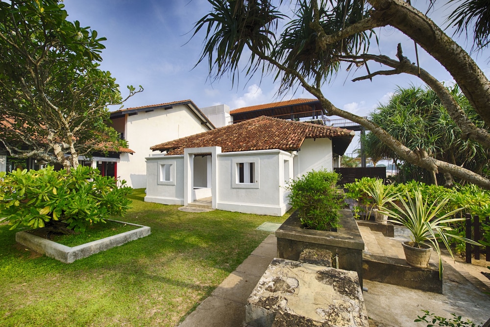 Thaala Bentota — Hotel building in Bentota