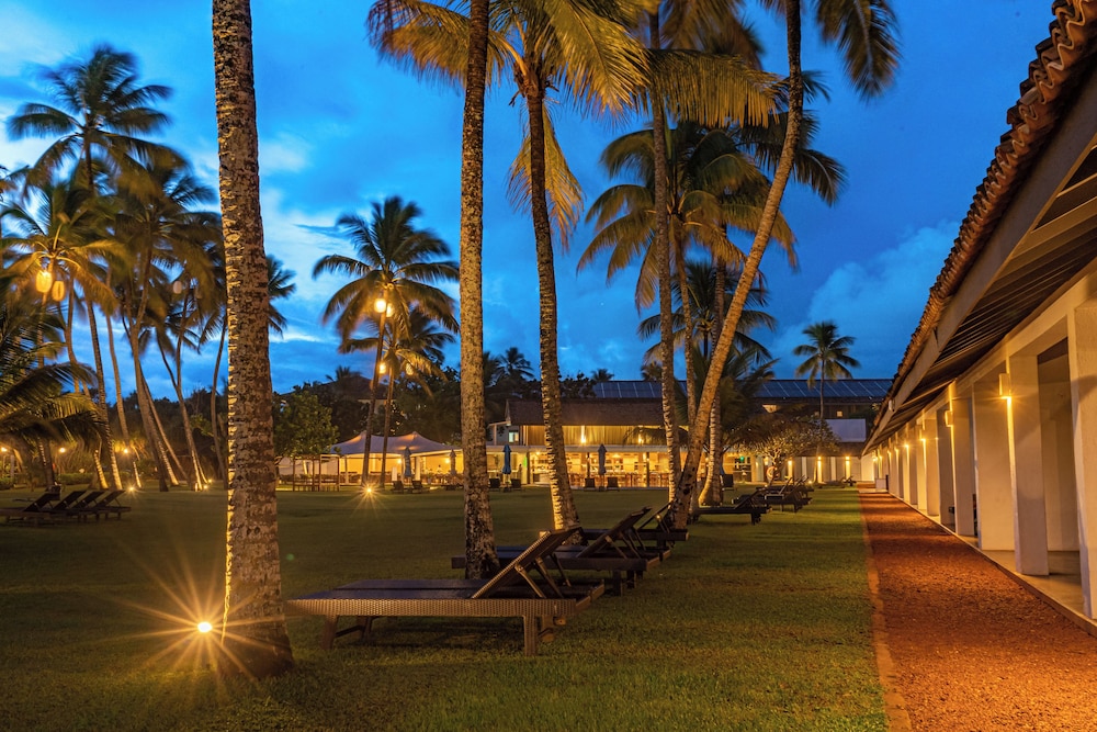 Thaala Bentota — Hotel building in Bentota