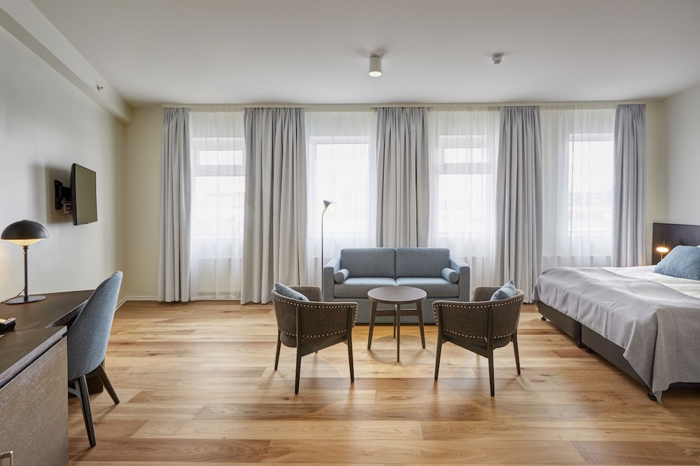 Fosshotel Reykjavik — Hotel rooms in Reykjavik, Capital Region