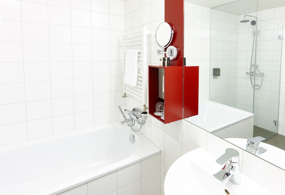 Fosshotel Reykjavik — Hotel rooms in Reykjavik, Capital Region