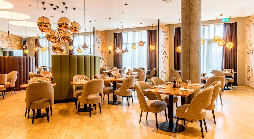 Fosshotel Reykjavik — Restaurant & bars in Reykjavik, Capital Region