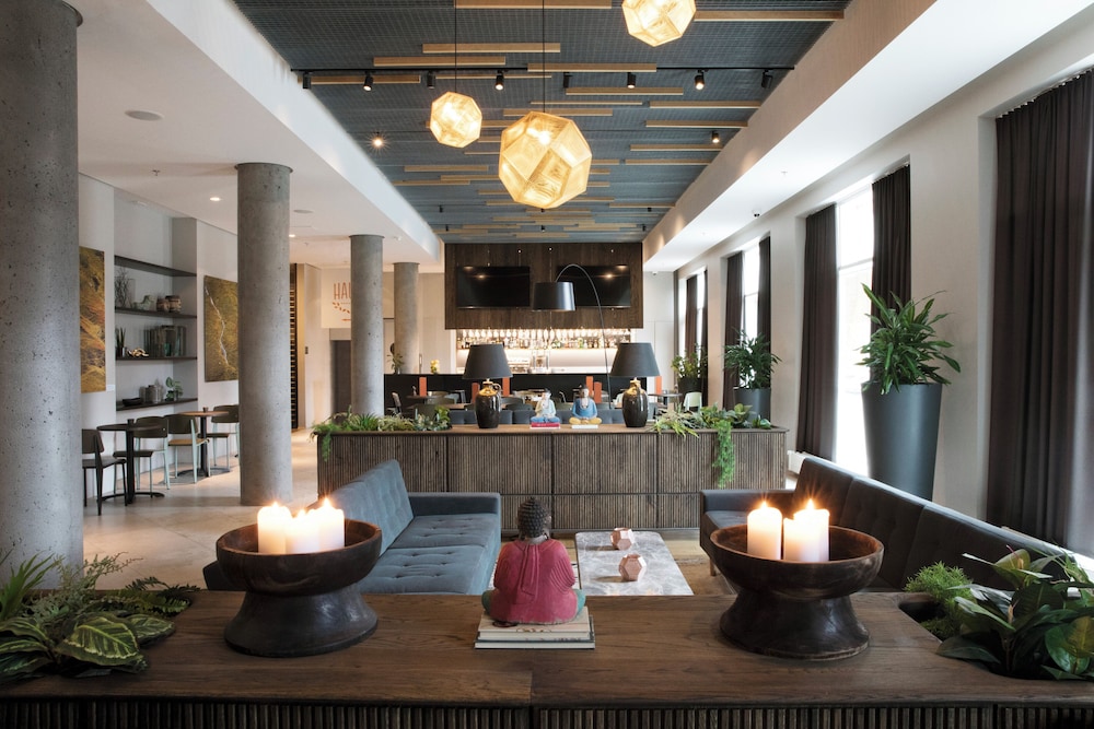 Fosshotel Reykjavik — Restaurant & bars in Reykjavik, Capital Region
