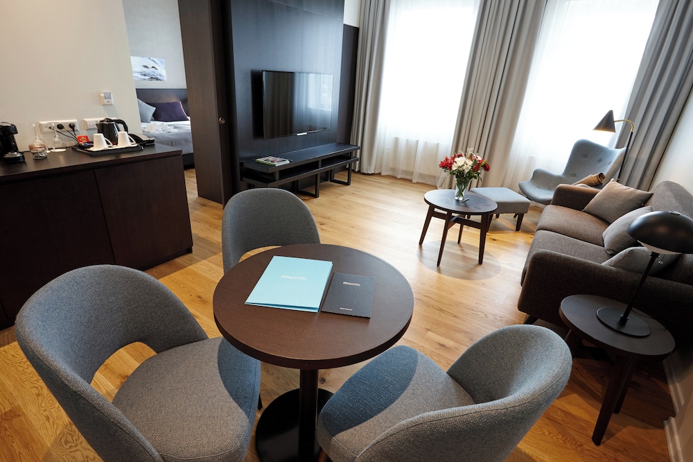 Fosshotel Reykjavik — Hotel rooms in Reykjavik, Capital Region