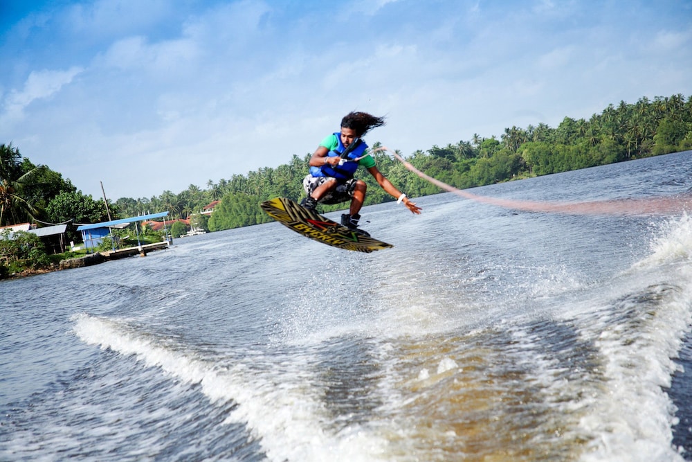 Pullman Bentota Resort and Spa — Sports & recreation in Bentota
