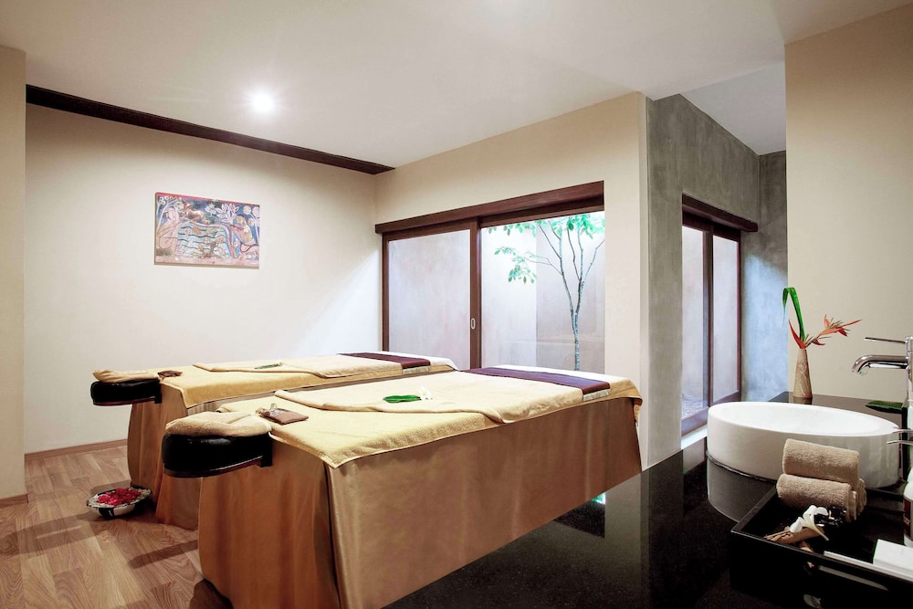 Pullman Bentota Resort and Spa — Hotel rooms in Bentota