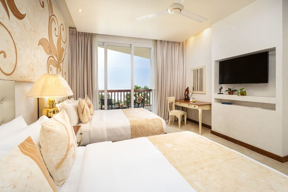 Pullman Bentota Resort and Spa — Hotel rooms in Bentota