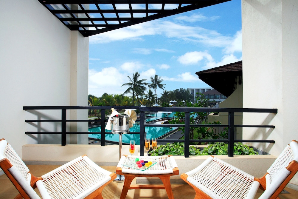 Pullman Bentota Resort and Spa — Hotel rooms in Bentota