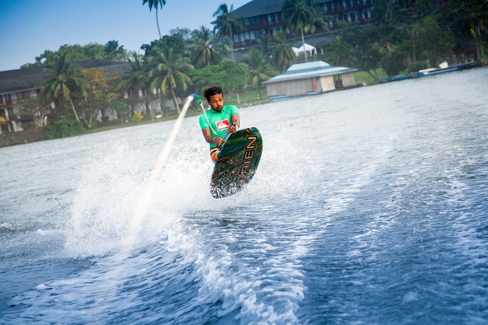 Pullman Bentota Resort and Spa — Sports & recreation in Bentota