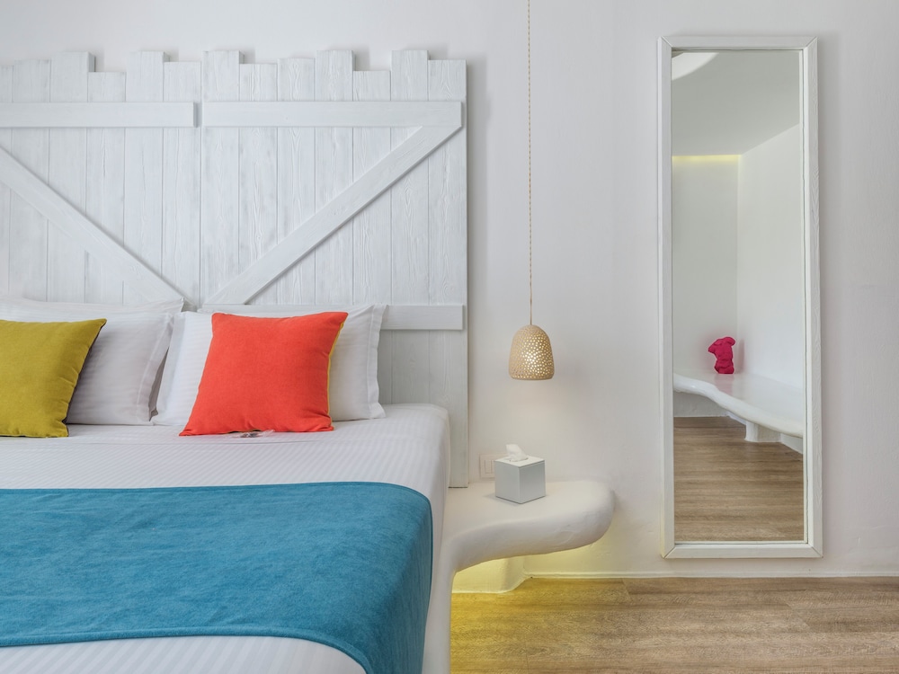 Axel Beach Mykonos - Adults Only — Hotel rooms in Mykonos Town, South Aegean