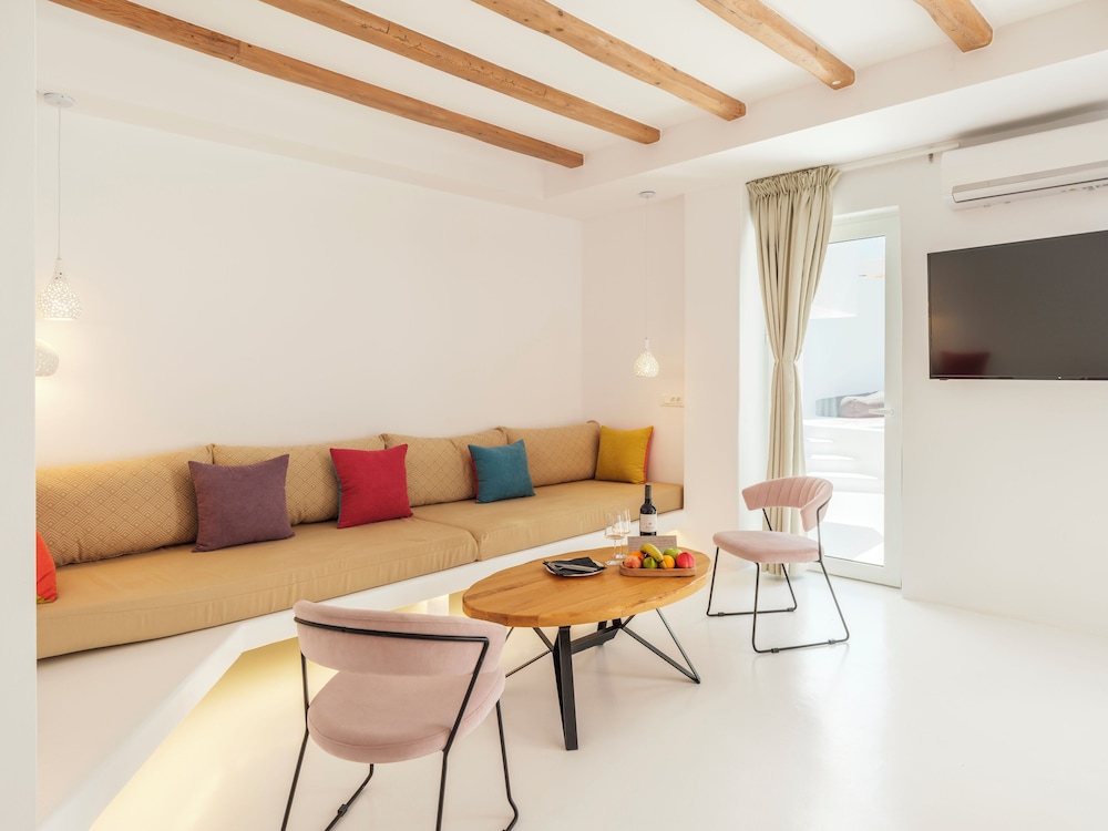 Axel Beach Mykonos - Adults Only — Hotel rooms in Mykonos Town, South Aegean