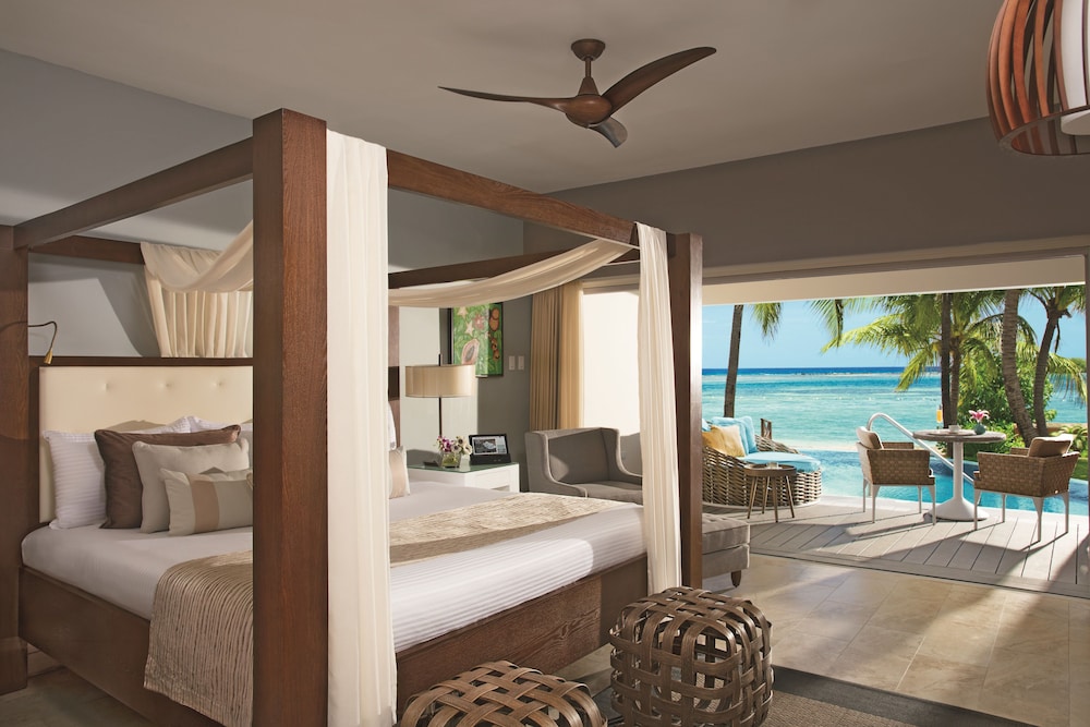 Coyaba Beach Resort — Hotel rooms in Montego Bay