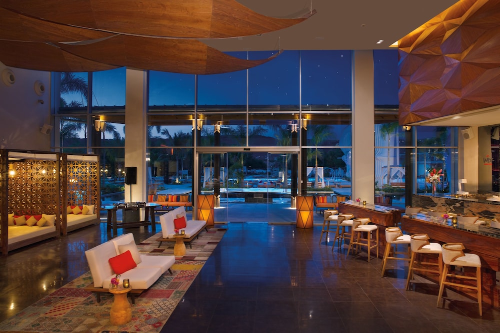 Breathless Montego Bay - Adults Only - All Inclusive — Restaurant & bars in Montego Bay