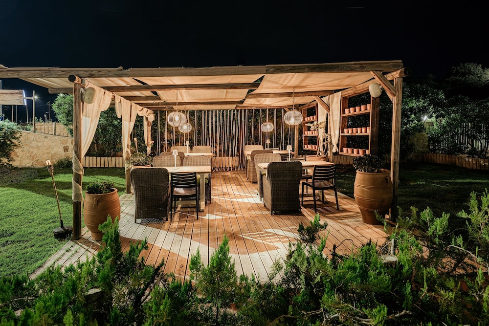 Iphigenia Mythic Retreat — Restaurant & bars in Hersonissos